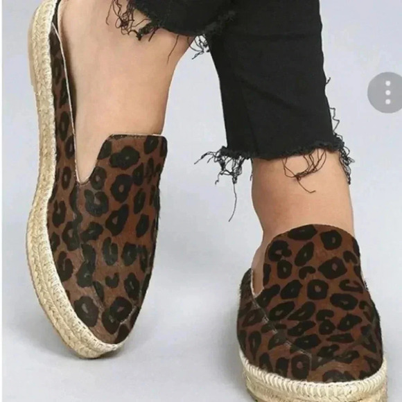 KAANAS La Jolla Calf Hair Slide In - Picture 2 of 8